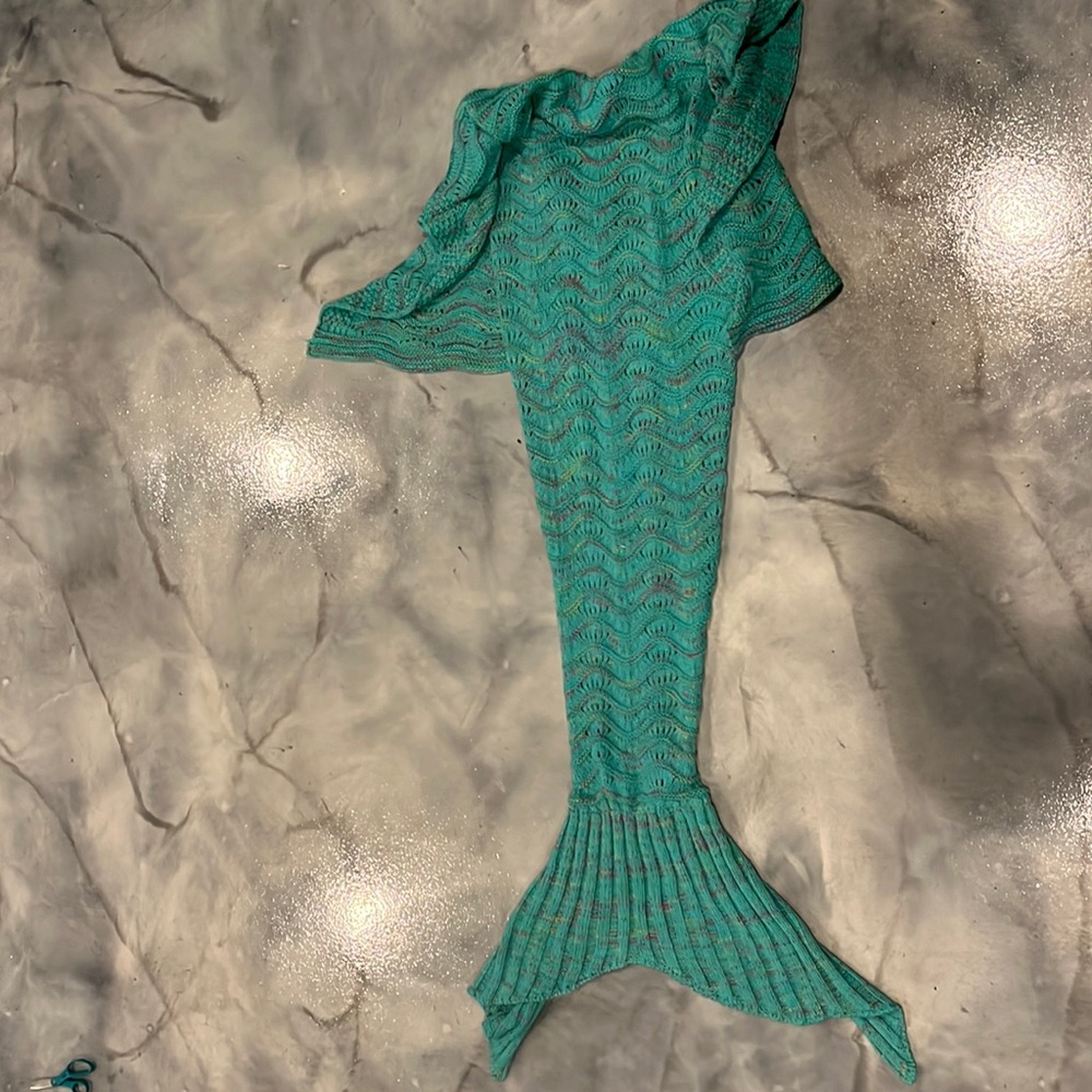 Blue mermaid blanket (7 ft long)